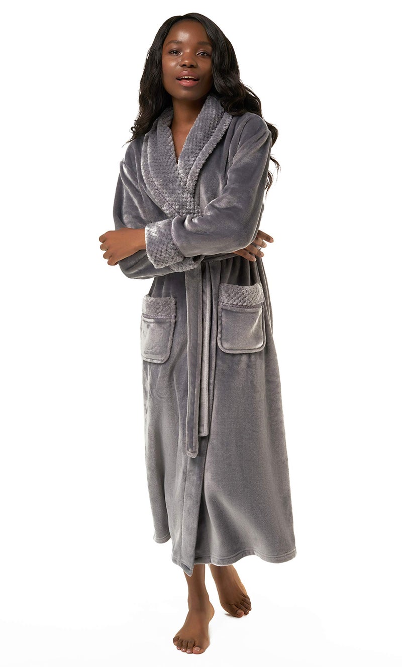 Turquaz Oversize Premium Luxury Ultra Soft Warm Robes for Women Plush Fleece Bathrobe for Women with and Spacious Pockets - Image 2